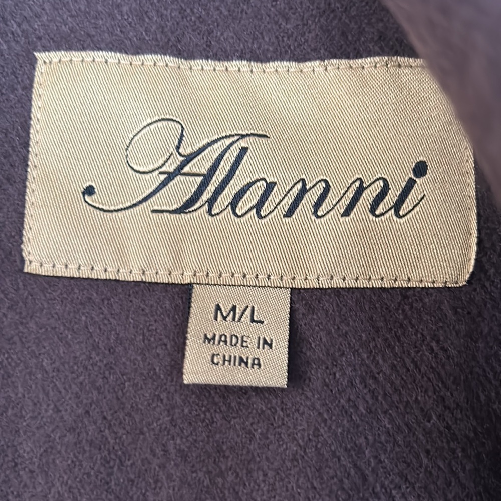 Alanni Cardigan with Scarf - Picture 3 of 4